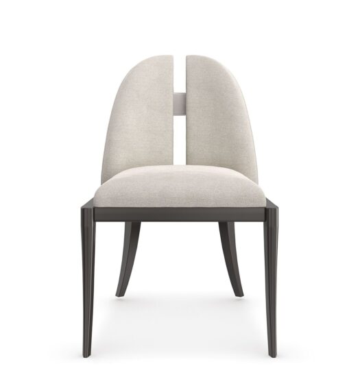 CAMEO CHAIR
